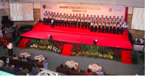 Sebanyak 89 Siswa Diresmikan Sebagai Siswa Baru Akademi Siswa Bangsa Internasional (ASBI)